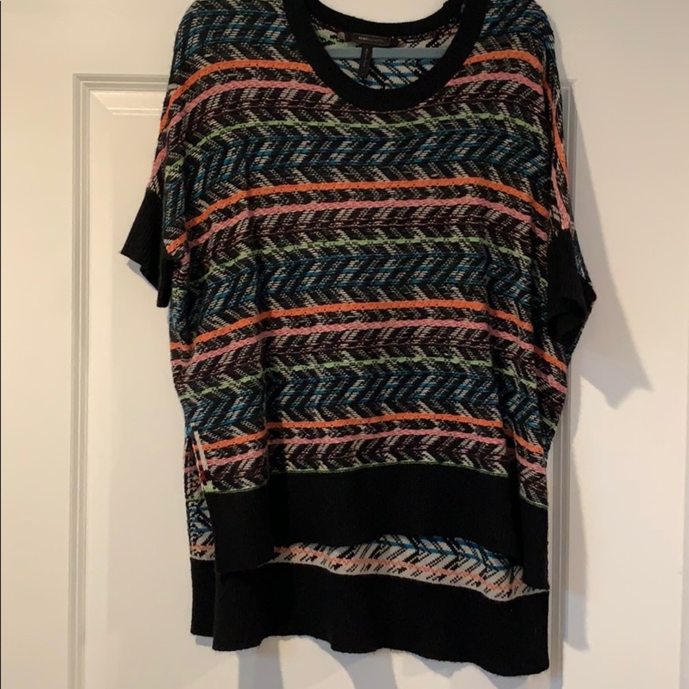 BCBG Short sleeve sweater